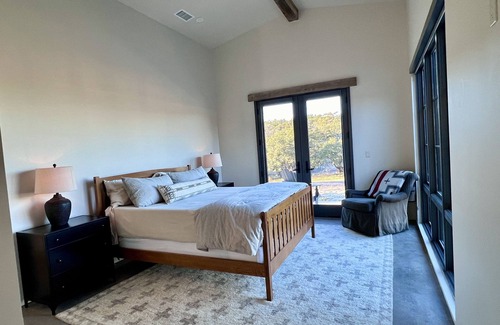 Johnson City Resort | New Ranch home~ in Johnson City, TX Hill Country Rustic Modern Hacienda