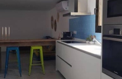 El Vendrell House | New rehabilitated house with pool, 10 minutes from the beach