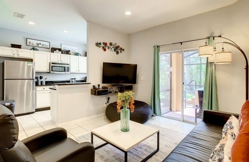 Kissimmee House | NEW! Relaxing Townhome Near Disney w/Pool, Spa, & Resort Amenities