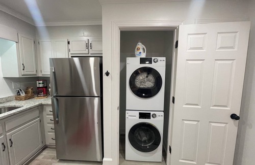 Tuscaloosa Condo | New remodeled 2BR 2BT condo, only 1.4 miles to Bryant-Denny Stadium! ROLL TIDE!