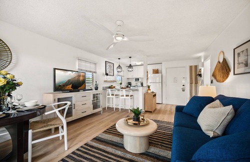 Wailua Condo | New Remodeled Kauai Escape! 1 bed 1 bath condo in charming Kapaʻa with WiFi, AC