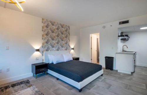 Southwest Orlando Apartment | NEW - remodeled Studio close to Universal Studios