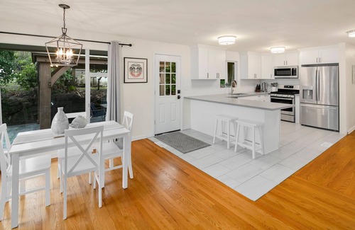 Wedgwood House | NEW Remodeled UW Wedgwood/Seattle Retreat | Yard