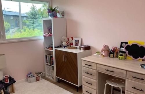 Okanagan-Similkameen House | New reno quiet 4 bed home near beach, events, wine