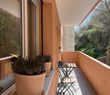 Lucerne Apartment | NEW renovated 2BR City Apartment