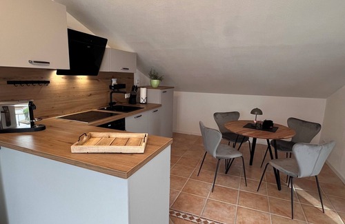 Berghof Apartment | NEW renovated vacation apartment "Am Alten Garten" in a quiet location with a view of the Alps!