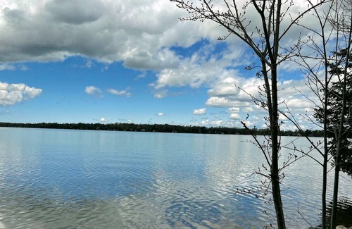 Oro-Medonte Cottage | New Renovated Waterfront Cottage Orillia 1hr from GTA -Summer 2023 Availability!
