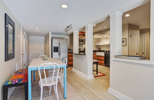 Touro Apartment | New Renovation Gated Uptown 3BR/4 Full Private Baths 1 block to Magazine St