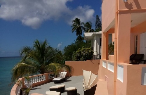 Clinketts Villa | *New Renovation* Tri-Level Ocean Front Terraces | Sleeps 6