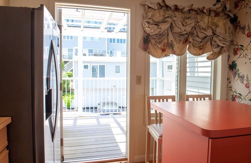 Narragansett Pier Condo | New Rental! Beachfront Condo! Available Monthly July or August!