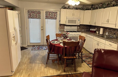 Northport Apartment | New rental in Tuscaloosa Alabama. 9 miles from University of Alabama.