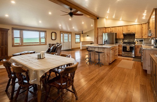 Meeteetse House | New Rental! Located on a Bison Ranch in Meeteetse WY