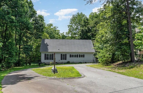 Lake Norman of Catawba House | New rental on Lake Norman
