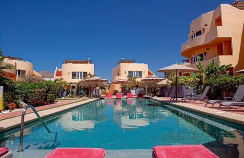 El Pescadero Condo | New rental! Peaceful and cozy condo, just 2 minutes from the beach.