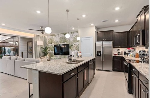 Four Corners House | New Resort, Themed, Ultra Comfortable, Heated Private Pool, Game Room, Family Ho