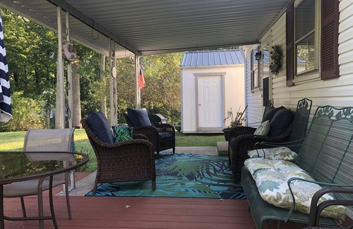 Fayetteville Cottage | New River Gorge National Park, rock climbing, rafting, hiking, close to all!