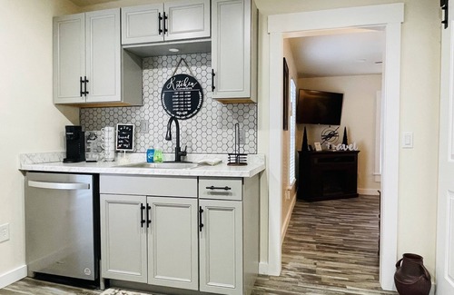 Galax Apartment | New River Hideaway - Walking Distance to Historic Downtown Galax Virginia