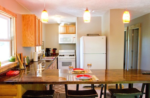 Summerlee House | New River Loft, 3224 Court St. Fayetteville. Come enjoy the Gorge.