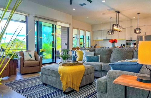 South Seminole Heights House | NEW-Riverbend Escape-Luxury Riverfront Oasis