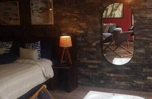 Zapopan Apartment | NEW! Romantic Forest Stay with Hot Tub, Deck & BBQ