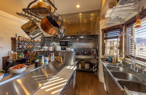 Hildale Condo | NEW! Room 22 - Vermillion Cliffs by Zion Cliff Lodge