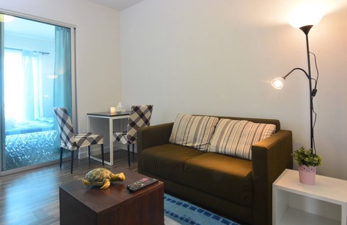 Lat Krabang Apartment | New room near Suvarnabhumi Airport&Paseo Mall with Pool and fitness!