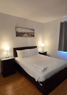 New Westminster Hotel | New Royal Inn