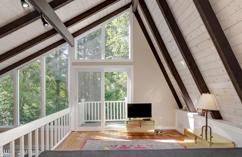 New Seabury House | New Seabury-Bright Coves-Exceptional Secluded Private Home