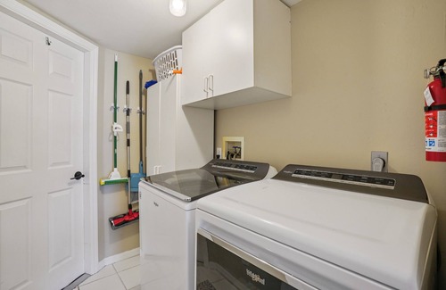 Pelican House | NEW! Seahorse Cove - Pool, Gulf Access & Tiki Bar