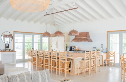Staniel Cay House | New! Secluded private retreat with yoga studio, pool, private beach & much more!