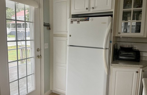 Silver Beach House | New Silver Beach Cozy Cottage-near Seacrest Resort and Old Silver Beach!
