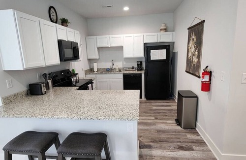 Bel Aire House | NEW single level 3 bed 2 bath