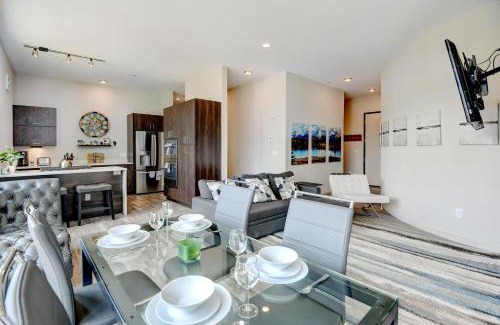 Winter Park House | New Ski In Out Luxury Loft 201 I Hot Tub I Gym I Great Views I Best Price I FREE Adventures Daily