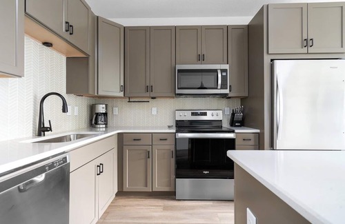Traverse City Condo | NEW Slabtown Suites on Front Street Unit 202