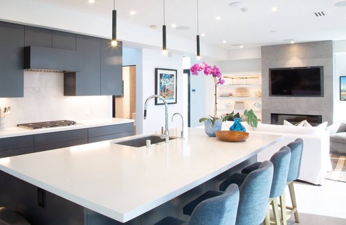 Olde Solana Beach House | NEW - Sleek Solana Oceanfront