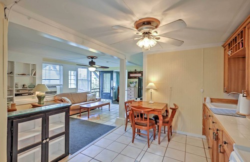 Boardwalk Apartment | New Smyrna Beach Getaway - Walk Flagler Avenue!