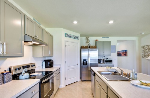 Glencoe House | New Smyrna Beach Vacation Rental w/Pool Access