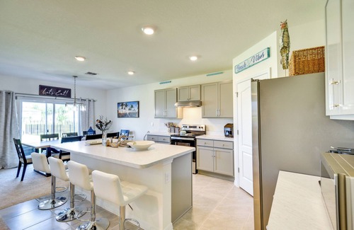 Glencoe House | New Smyrna Beach Vacation Rental w/Pool Access