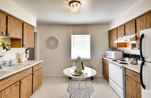 New Smyrna Beach House | New Smyrna Beach Vacation Rental w/Patio & Grill!
