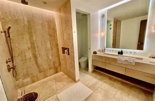 Papagayo Peninsula Condo | NEW! Sophisticated Moroccan vibe | Ocean views, concierge, beach club