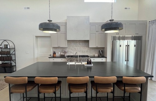 Juab County House | NEW Spacious 5-bedroom home at YUBA LAKE Family Reunion Fun! sleeps 20+