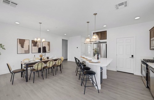Enterprise House | New! Spacious Home 4BR 3.5Bath1st Floor Master Suite Free RV Parking