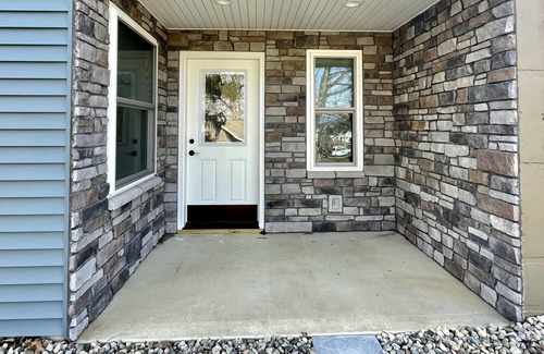 Winona Lake House | *NEW*Spacious Retreat in the Heart of Winona Lake