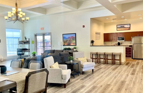 Sierra Vista Apartment | [NEW] spacious, whole house with swimming pool, hot tub, grill, gym, various