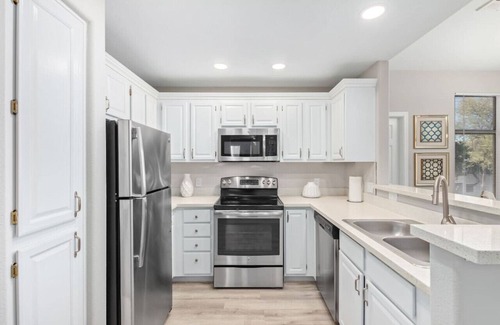 Montana Vistas Condo | New Spectacular Luxury Condo !
