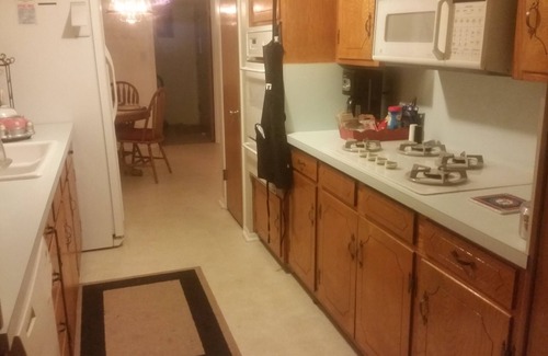 South Arlington House | NEW! Sports Cottage Perfect for Attending Sports Events in Arlington, Texas