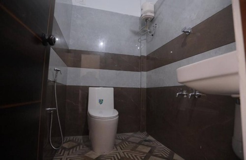 Kothamangalam Hotel | New Star Homes - Room 7