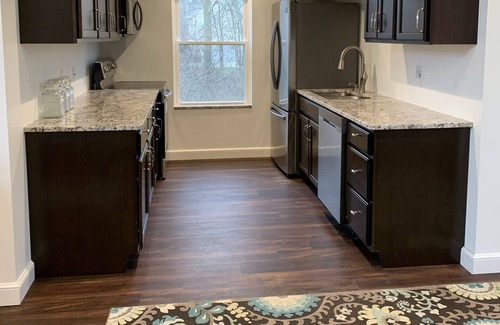 Huntsburg Apartment | New studio apartment just minutes from wine country and Lake Erie