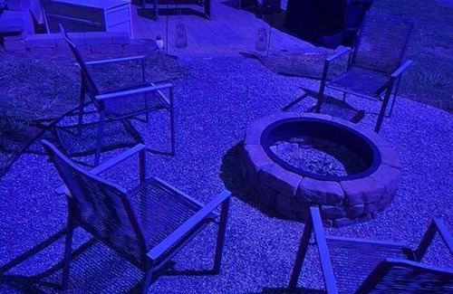 Wesley Heights Apartment | NEW studio apt & backyard oasis in historic uptown