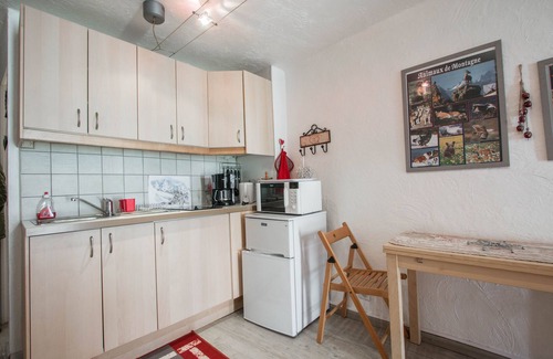 Saint-Martin-Vesubie Apartment | New studio in full center of the village